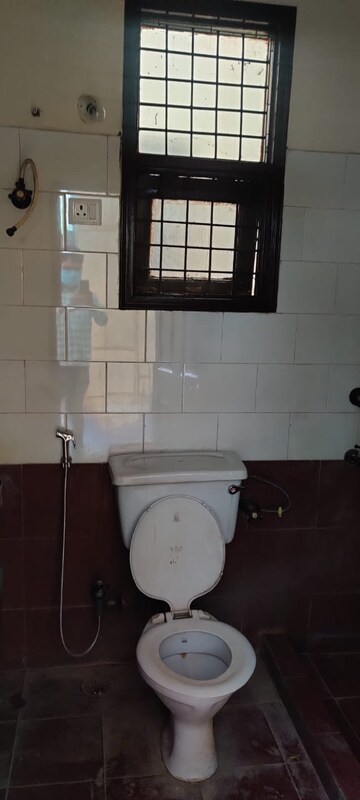 Bathroom in 2 BHK Villa at Omaxe Designer Villas Mayfield Garden, Sector 51 – for Rent