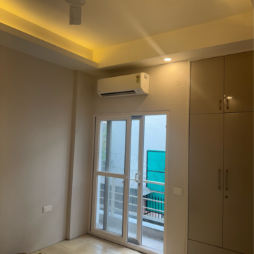 3 BHK Builder Floor For Sale in DLF Central Arcade, Sector 25