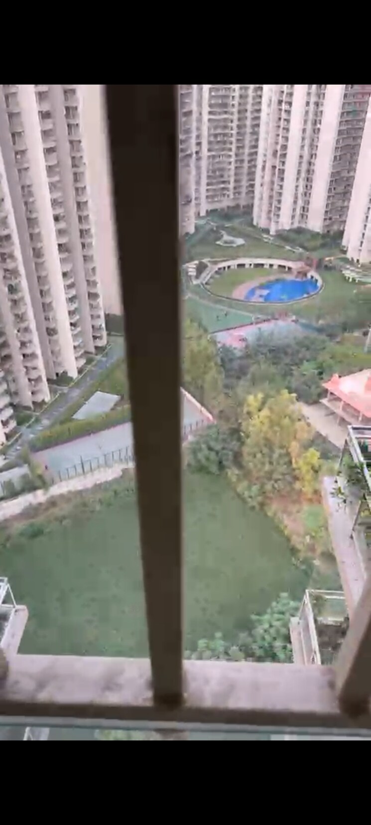 Swimming Pool, gaur-saundaryam 3 Bedroom 947 Sq.Ft. Apartment In Tech Zone 4 Greater Noida Greater Noida 8838320