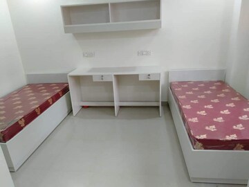  Pg For Rent in Karol Bagh