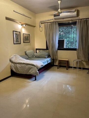 Living Room in 1 RK Apartment at Bandra West – for Rent