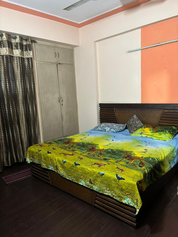 Bedroom, supertech-icon 2 Bedroom 1000 Sq.Ft. Apartment In Ahinsa Khand 2 Ghaziabad 8838323