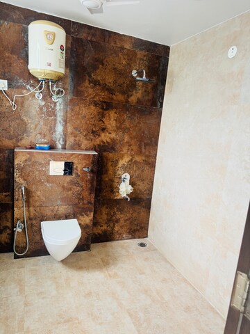 Furnished Amenities in 3 BHK Builder Floor at Sector 47 – for Rent
