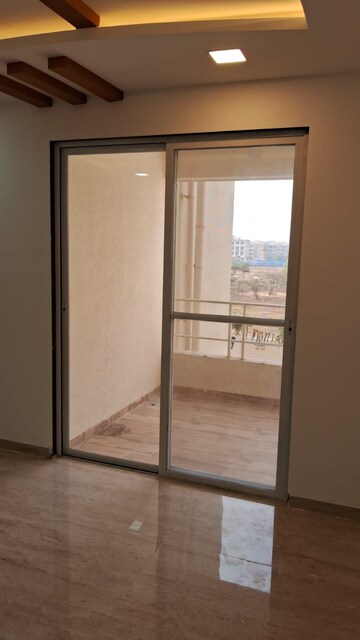 Room in 2 BHK Apartment at Shree Nidhi, Lohgaon – for Rent