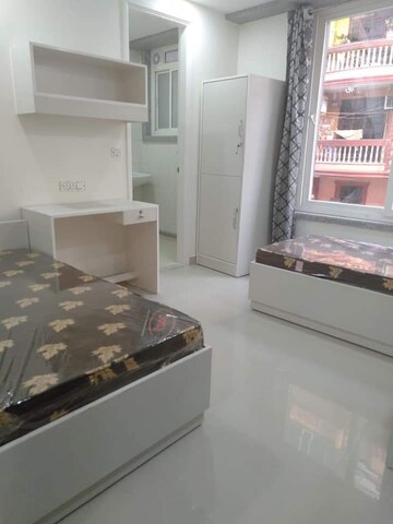 Room in  Pg at Karol Bagh – for Rent