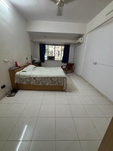 Bedroom in 2 BHK Apartment at Bandra West – for Rent
