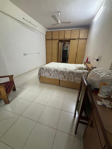 Bedroom in 2 BHK Apartment at Bandra West – for Rent
