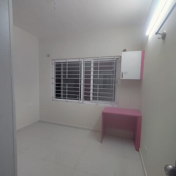 Room in 2 BHK Apartment at Shriram Greenfield, Budigere – for Sale
