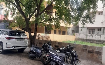 Plot For Sale in Nagarabhavi