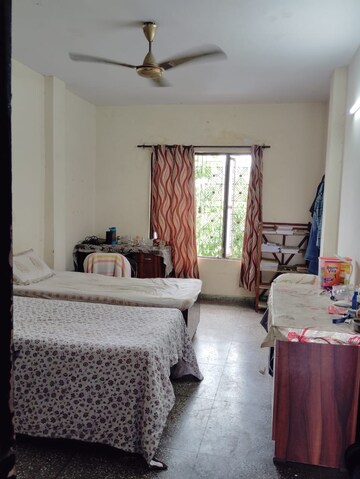 Room in  Pg at Karol Bagh – for Rent