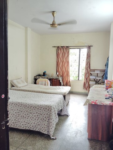Room in  Pg at Karol Bagh – for Rent