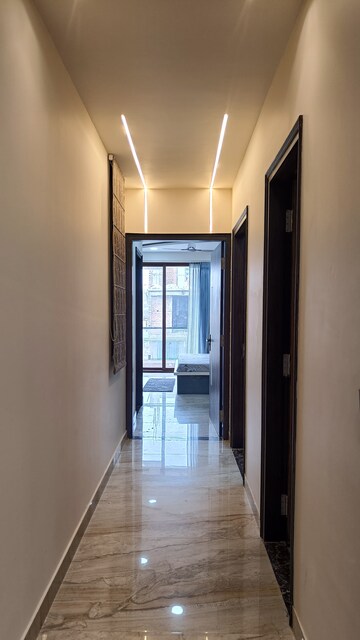 Building Lobby in 3 BHK Apartment at Raja Park – for Rent