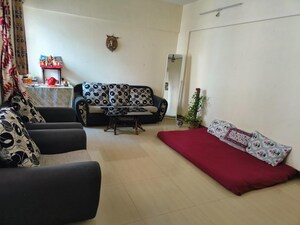 Living Room in 2.5 BHK Apartment at Amanora Future Towers, Hadapsar – for Sale