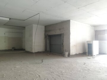  Showroom For Sale in Shree Naman Midtown, Dadar West