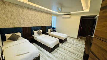  Pg For Rent in Karol Bagh