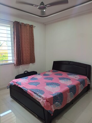 Bedroom in 3 BHK Apartment at Kalpataru Residency, Sanath Nagar – for Rent