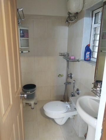 Bathroom in 2 BHK Apartment at Shree Mahavir Darshan, Lower Parel – for Rent