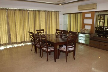 Gym in 5 BHK Apartment at Hiranandani Gardens Evita, Powai – for Sale