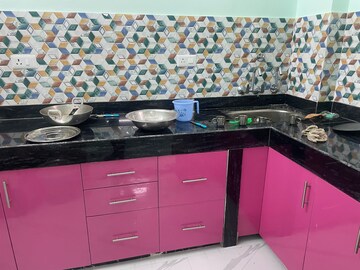 Kitchen in 1.5 BHK Independent House at Eldeco Sanskriti Enclave, Eldeco ii – for Rent