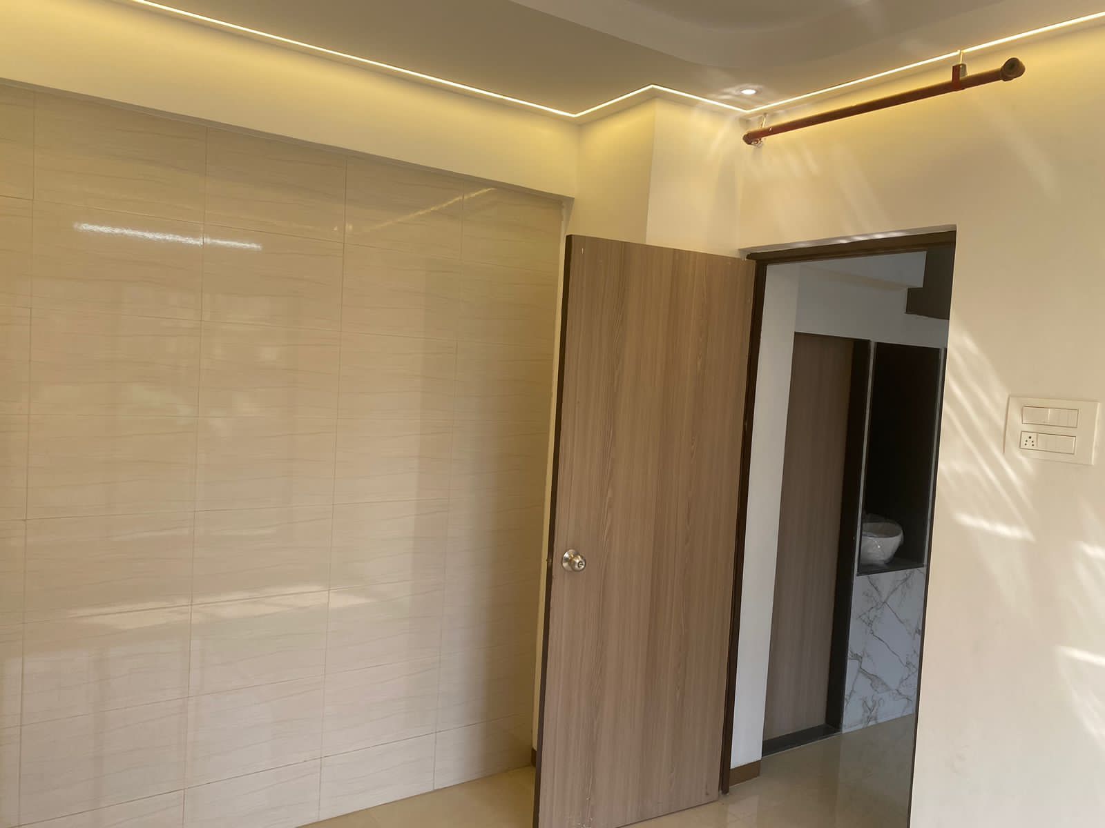 2 BHK Apartment For Rent in Mishra Properties