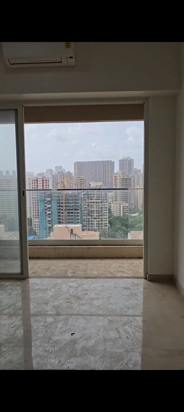 2 BHK Apartment For Sale in Kalpataru Radiance, Goregaon West