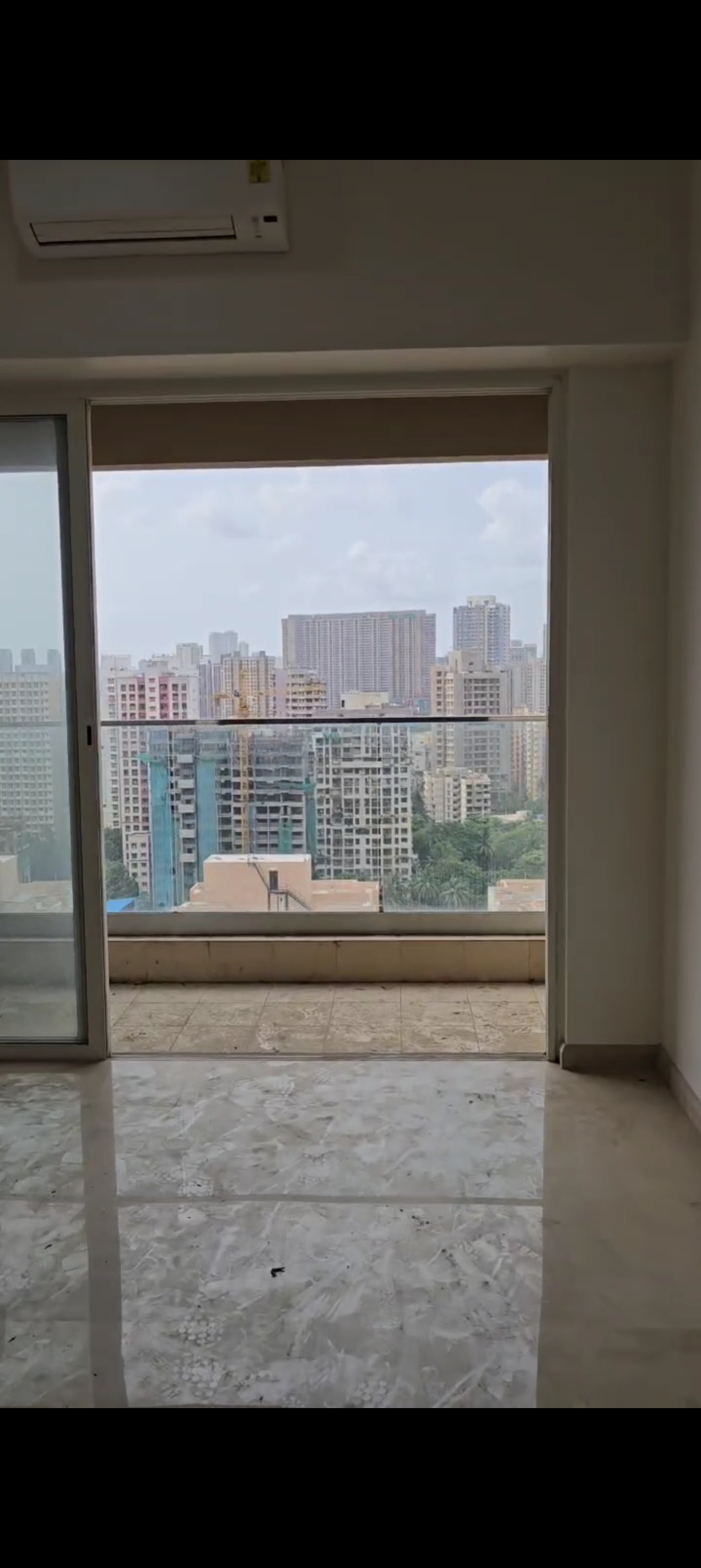 2 BHK Apartment For Sale in Kalpataru Radiance