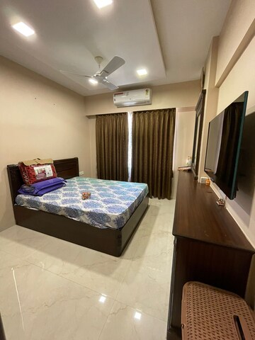 Bedroom in 3 BHK Apartment at Hiranandani Gardens Golden Oak, Powai – for Sale
