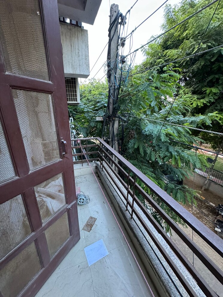 Balcony, niti khand i 3 Bedroom 1047 Sq.Ft. Apartment In Niti Khand I Ghaziabad 8839331