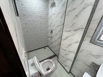 Bathroom in 3 BHK Builder Floor at Rana Pratap Bagh – for Sale