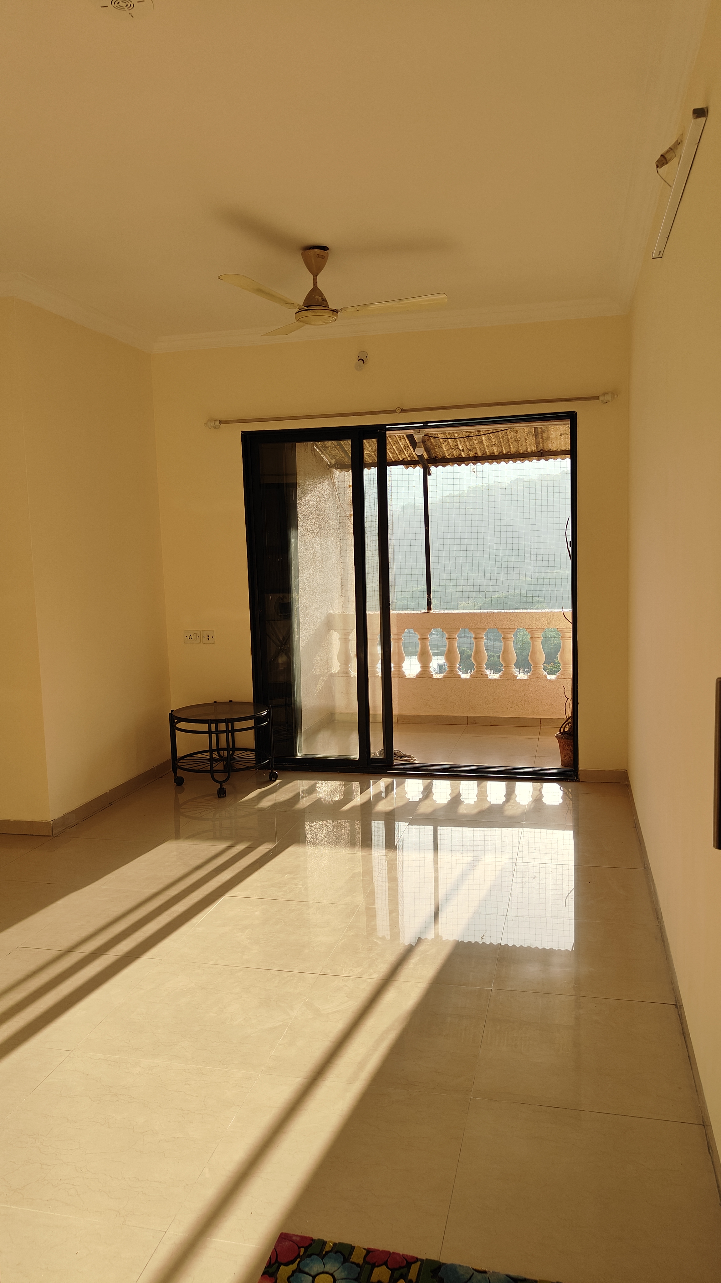 2 BHK + Pooja Room,Servant Room,Extra Room Apartment For Rent in Raunak Paradise