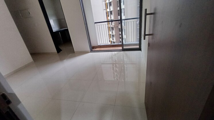 Room, runwal-eirene 3 Bedroom 958 Sq.Ft. Apartment In Balkum Pada Thane 8839692