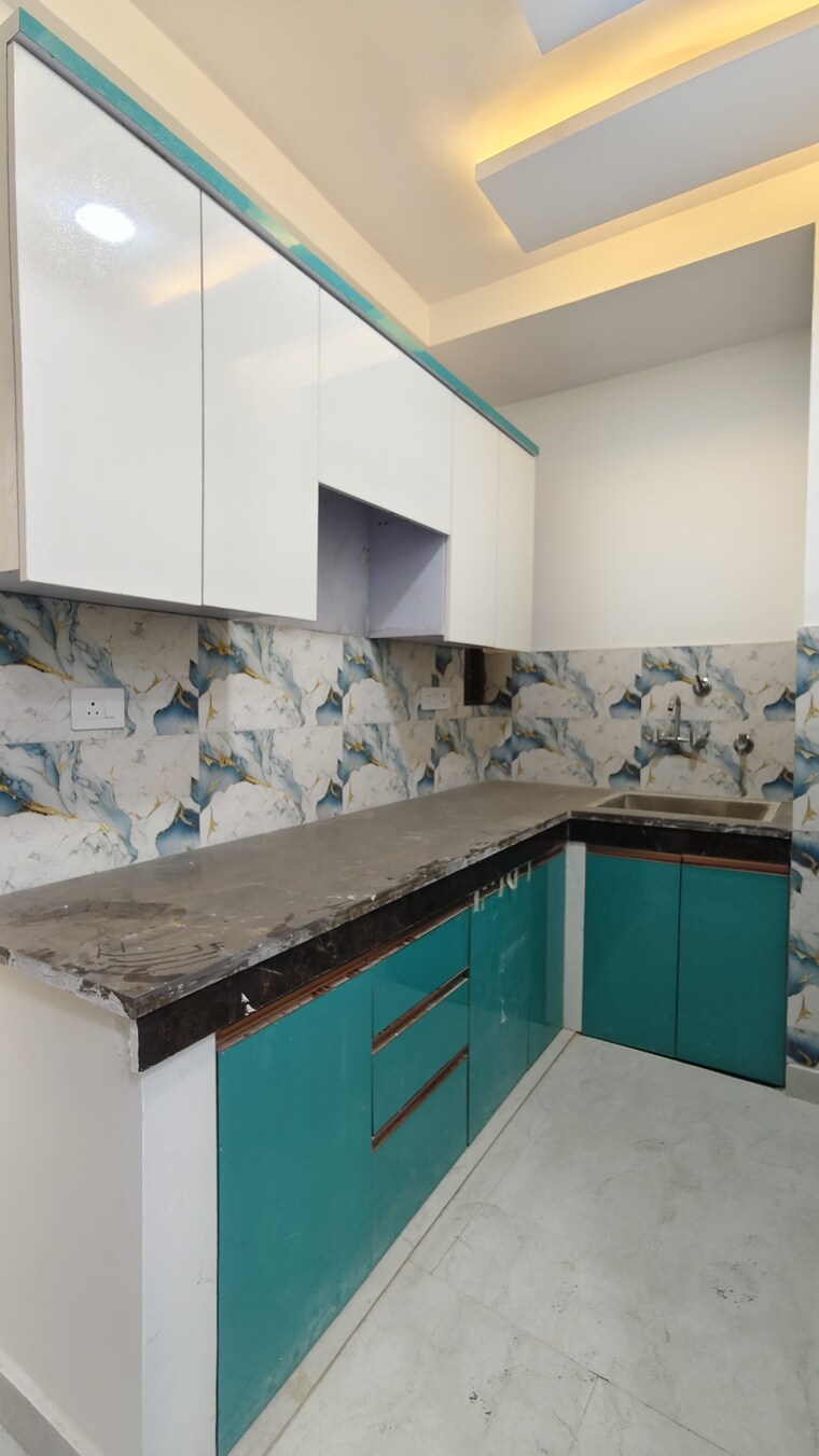 Kitchen, govindpuri 2 Bedroom 650 Sq.Ft. Builder Floor In Govindpuri Delhi 8839679