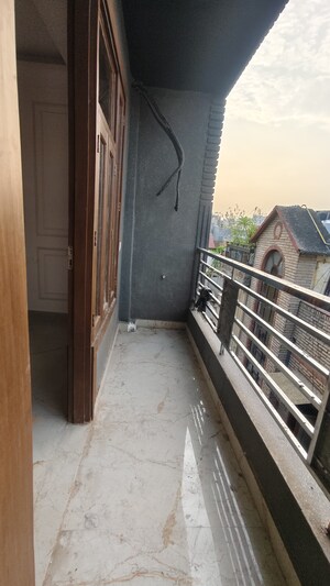 Balcony in 2 BHK Builder Floor at Kalkaji – for Sale