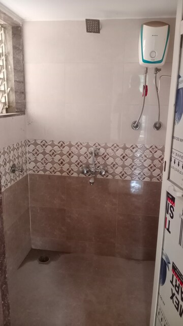 Bathroom in 1 BHK Apartment at Parekh Deepali Residency, Badlapur East – for Sale