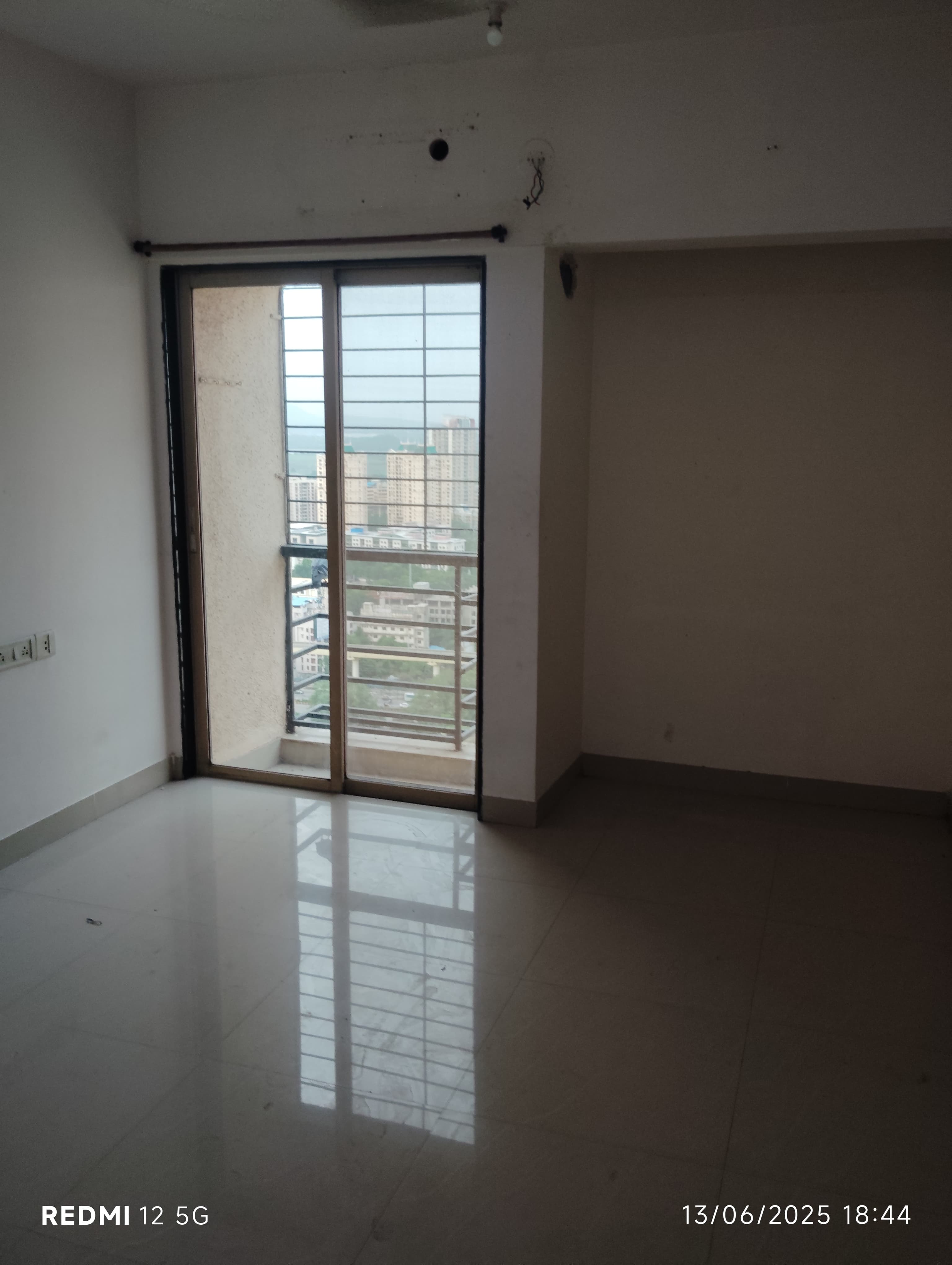 2 BHK + Pooja Room Apartment For Rent in DB Parkwoods