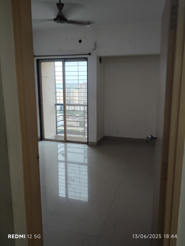 Room, db-parkwoods 2 Bedroom 750 Sq.Ft. Apartment In Kasarvadavali Thane 8839712