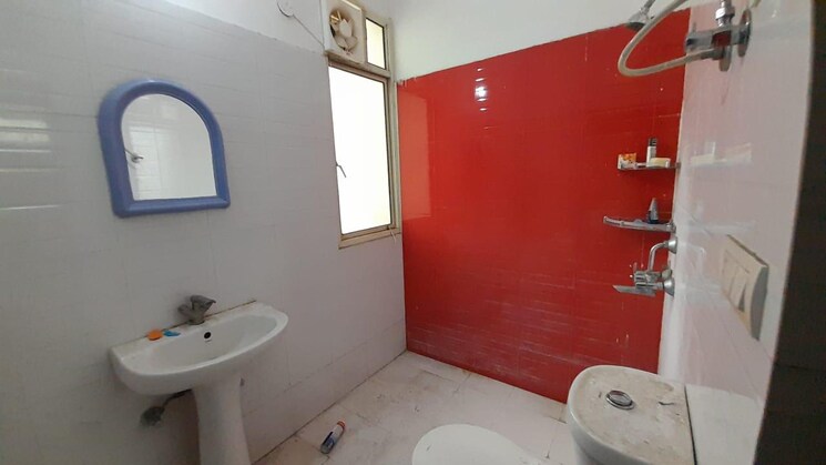 Bathroom, maya-garden-city 2 Bedroom 1250 Sq.Ft. Apartment In Lohgarh Zirakpur 8839731