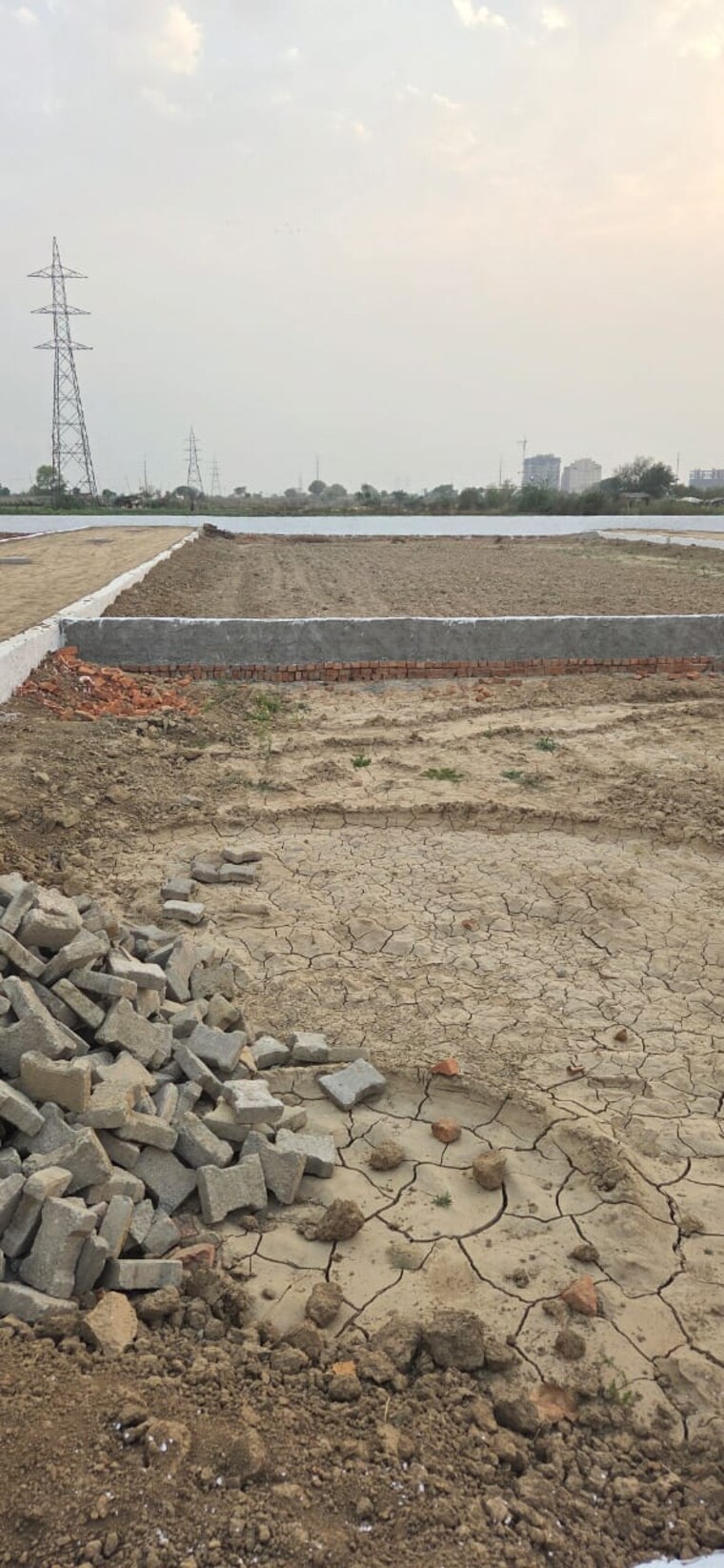 undefined, vijay nagar  60 Sq.Yd. Plot In Vijay Nagar Ghaziabad 8839732