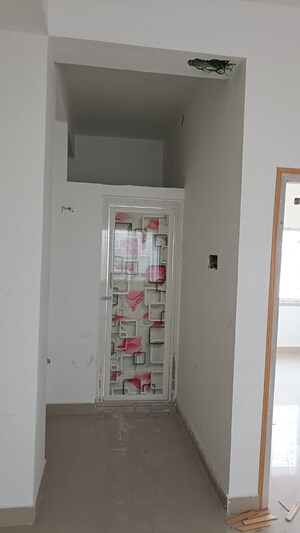 Building Lobby in 3 BHK Apartment at Sodepur – for Sale