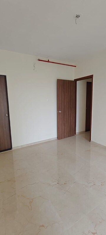 Room in 2 BHK Apartment at Mahavir Square, Manpada – for Rent