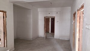 Room in 2 BHK Apartment at Agarpara – for Sale