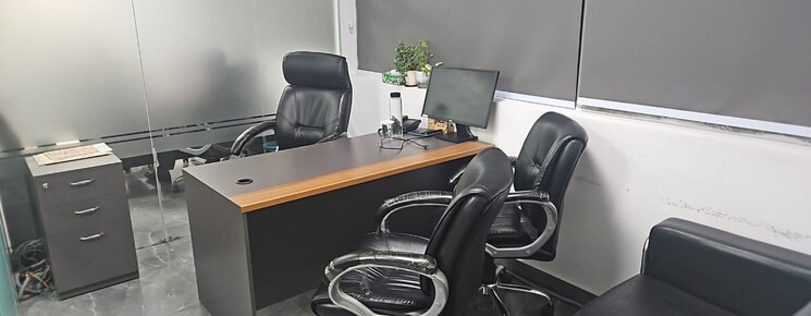 Team Area, spaze-itech-park Commercial Office Space 2800 Sq.Ft. In Sector 49 Gurgaon 8839802
