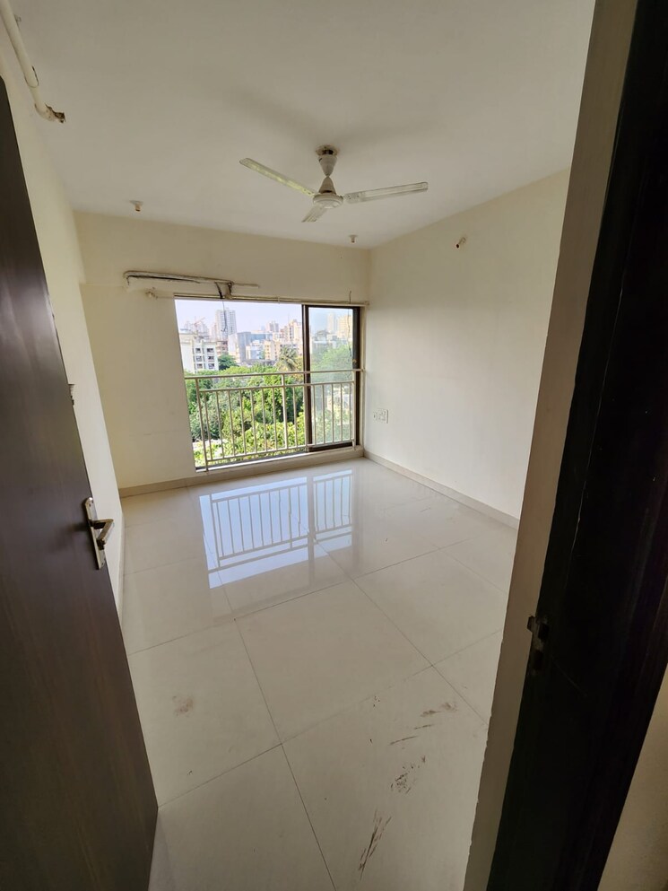 Balcony, shreedham-classic 2 Bedroom 802 Sq.Ft. Apartment In Goregaon West Mumbai 8839804