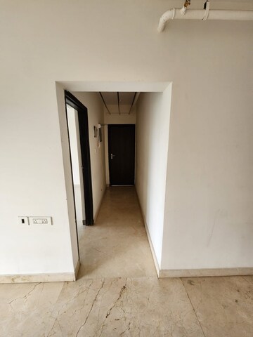 Room in 2 BHK Apartment at Shreedham Classic, Goregaon West – for Rent