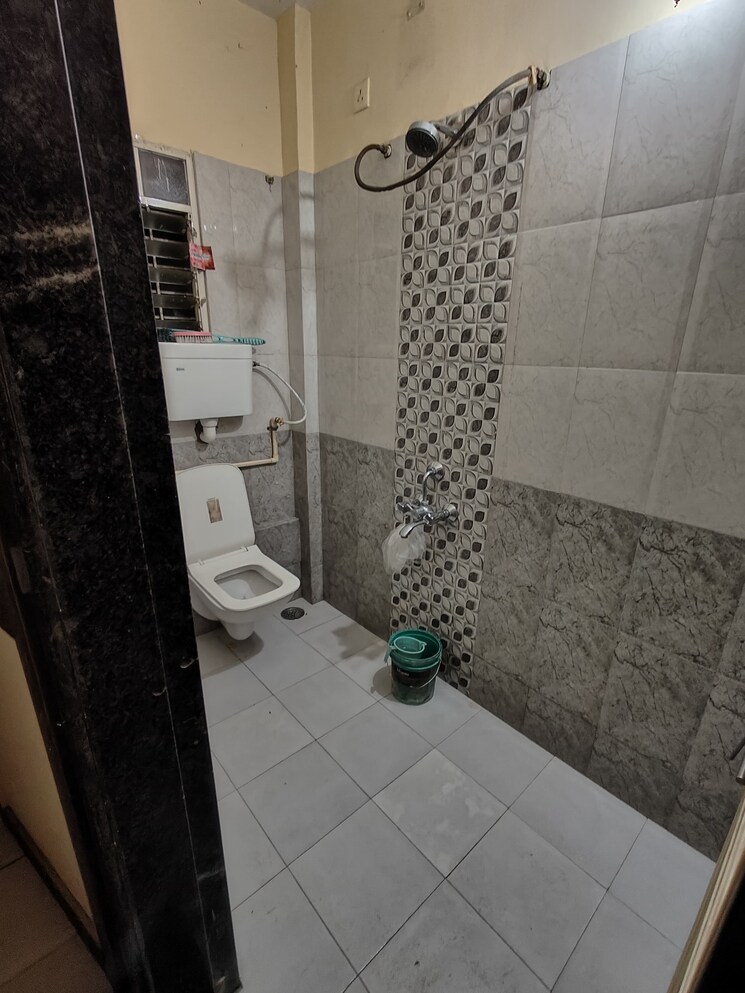 Bathroom, wadgaon sheri 1 Bedroom 594 Sq.Ft. Apartment In Wadgaon Sheri Pune 8839827
