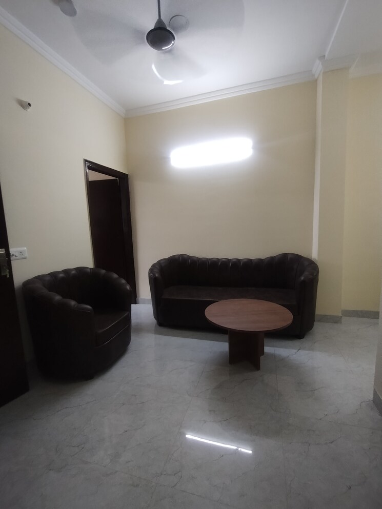 undefined, gupta-awas 2 Bedroom 104 Sq.Yd. Builder Floor In Sector 43 Gurgaon 8839852