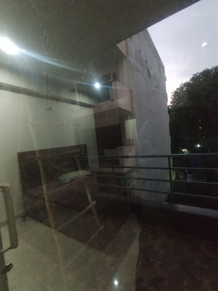 Kitchen, gupta-awas 2 Bedroom 104 Sq.Yd. Builder Floor In Sector 43 Gurgaon 8839860