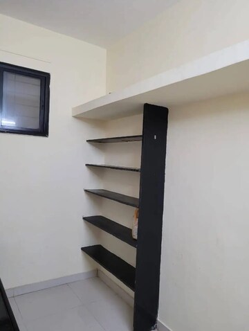  1 BHK Independent House at Raghuveer Nagar – for Rent