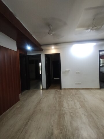 Staircase in 2 BHK Builder Floor at Ansal Sushant Apartments, Sushant Lok I – for Rent