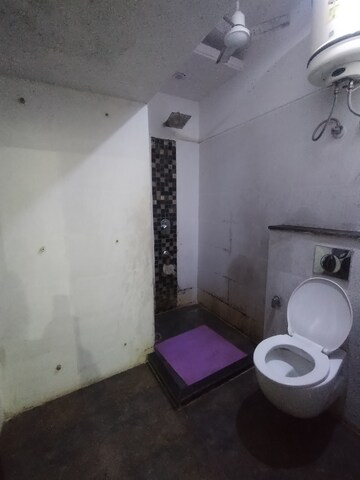Bathroom in 2 BHK Builder Floor at Ansal Sushant Apartments, Sushant Lok I – for Rent
